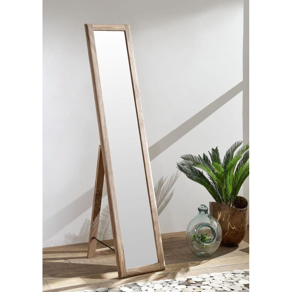 مرايا استاند