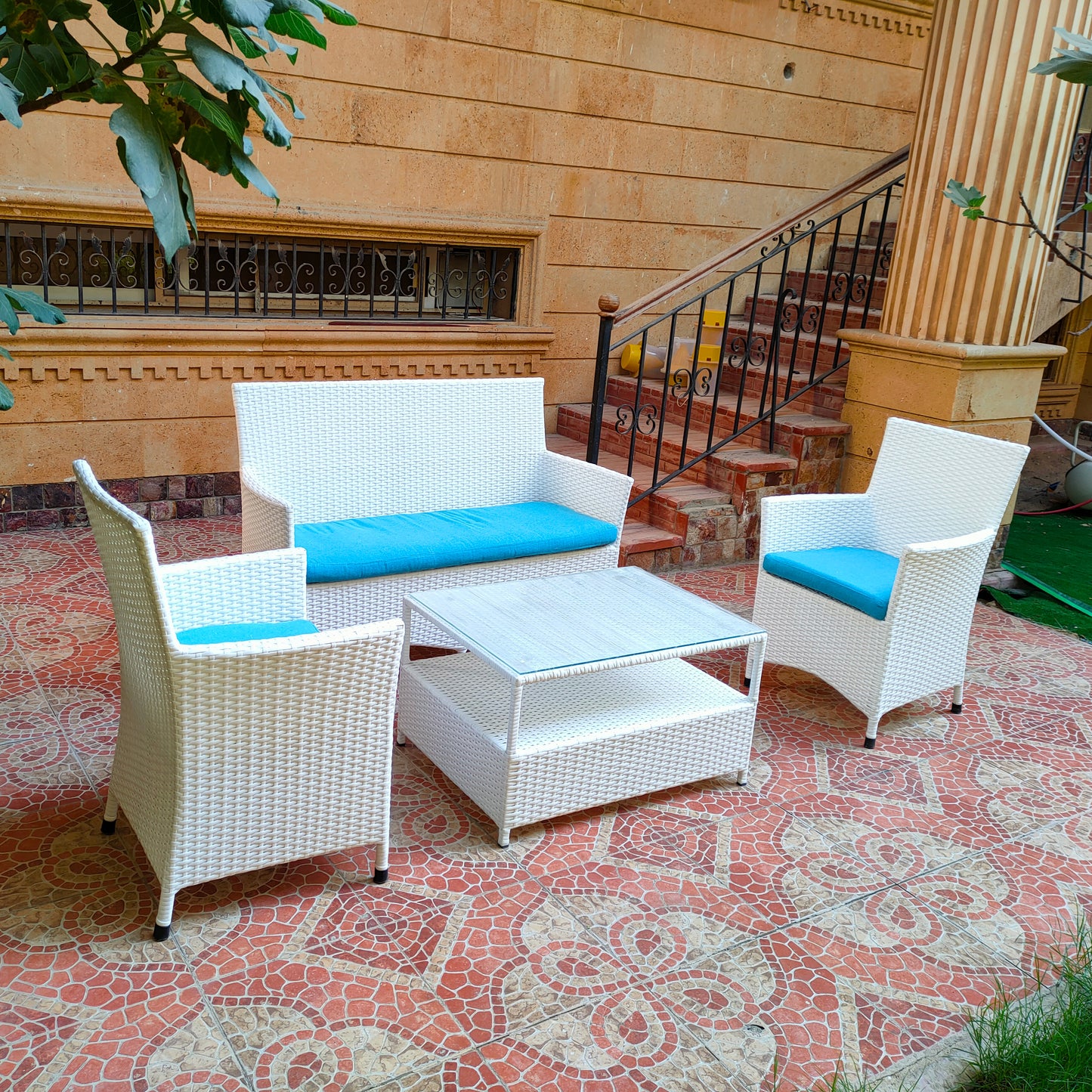 Outdoor Furniture Set - 4 Pieces - ORN22
