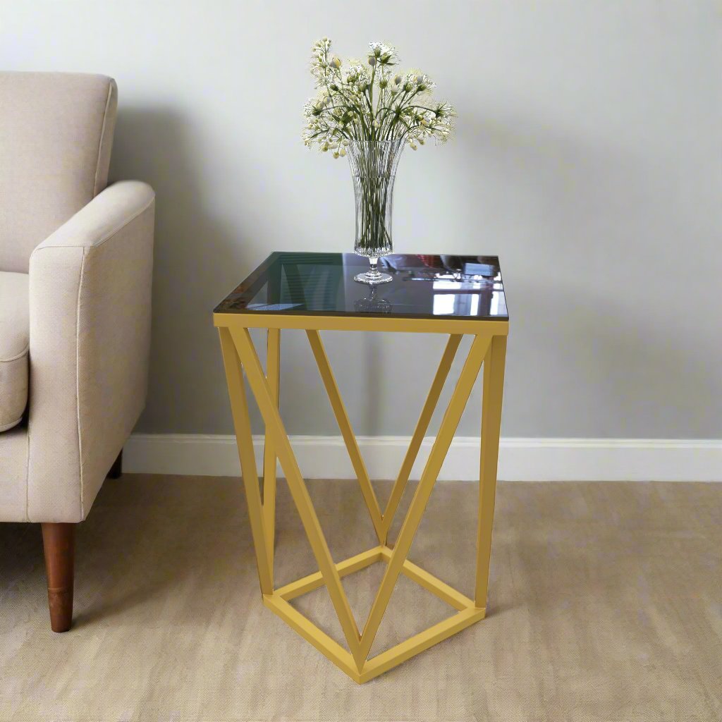 ترابيزة جانبية