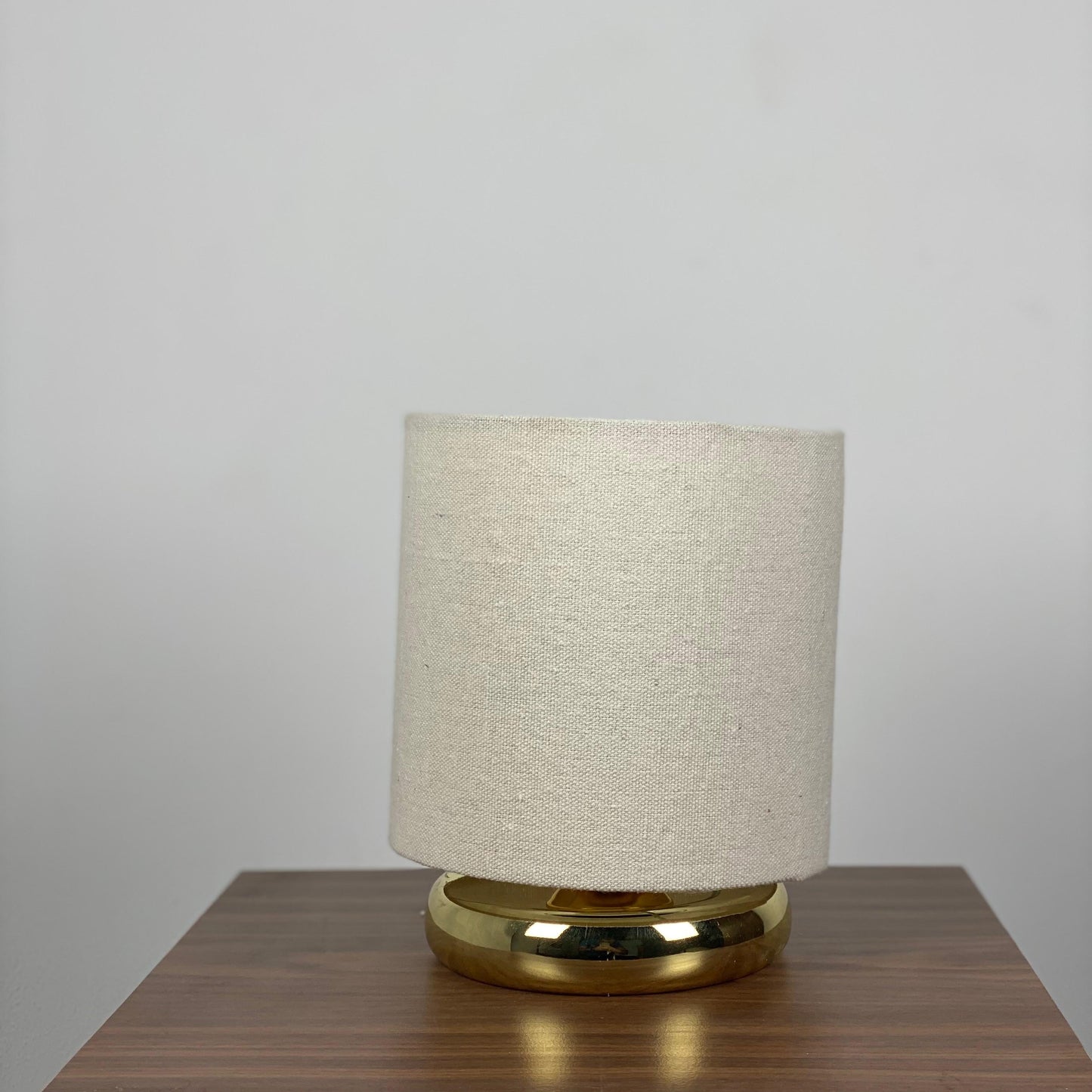 اباجورة ترابيزة 18×15سم - TBS1089