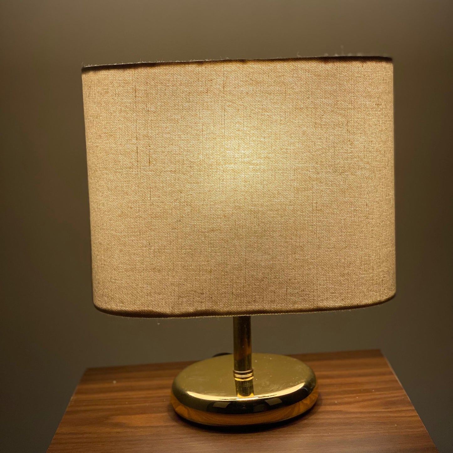 اباجورة ترابيزة 27×15سم - TBS1055