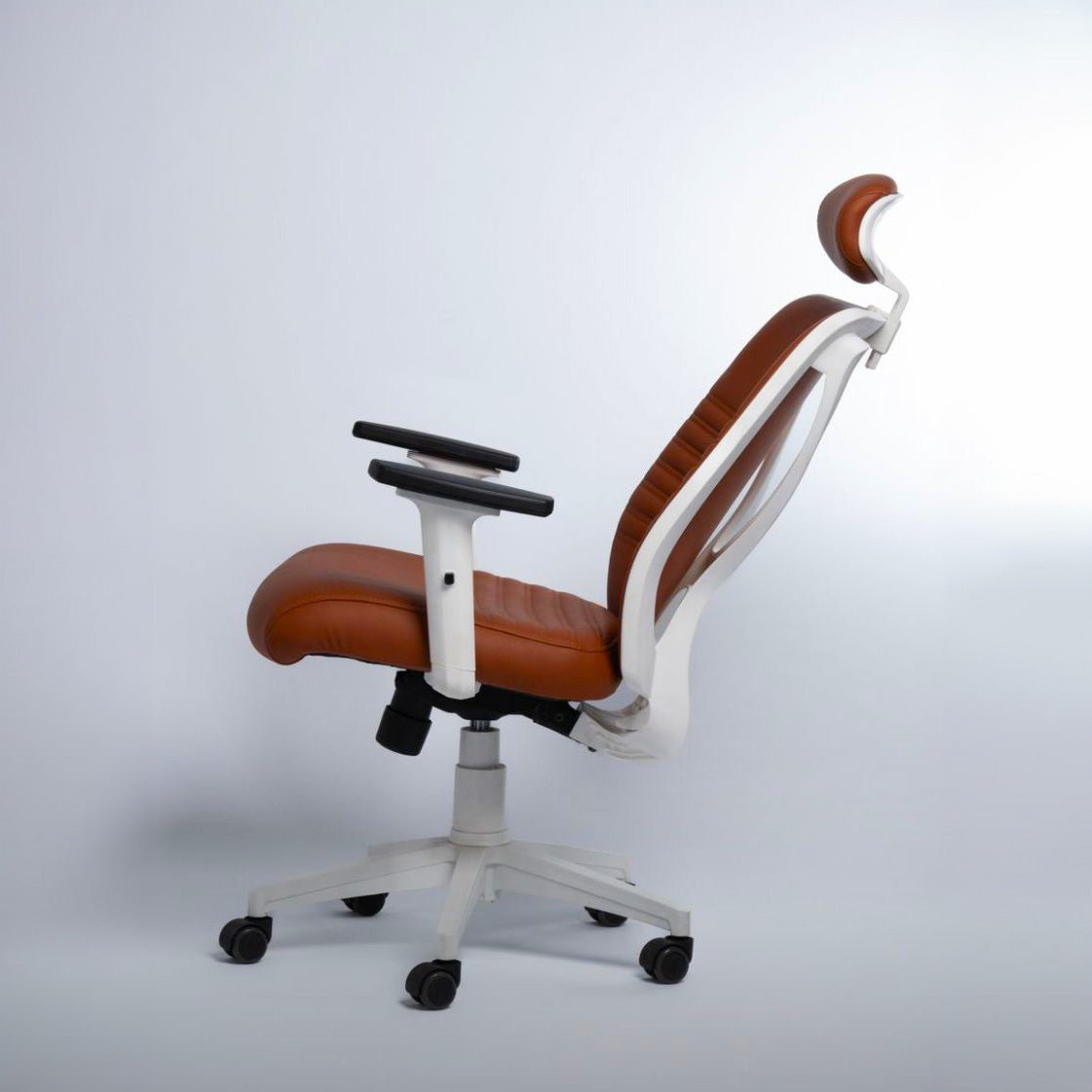 كرسي مدير 60×50سم - PIO311