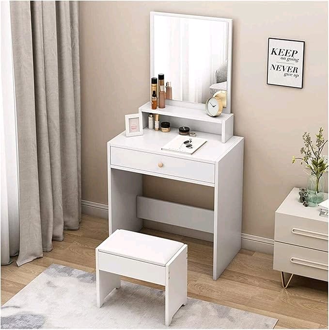 تسريحة مع مرآة