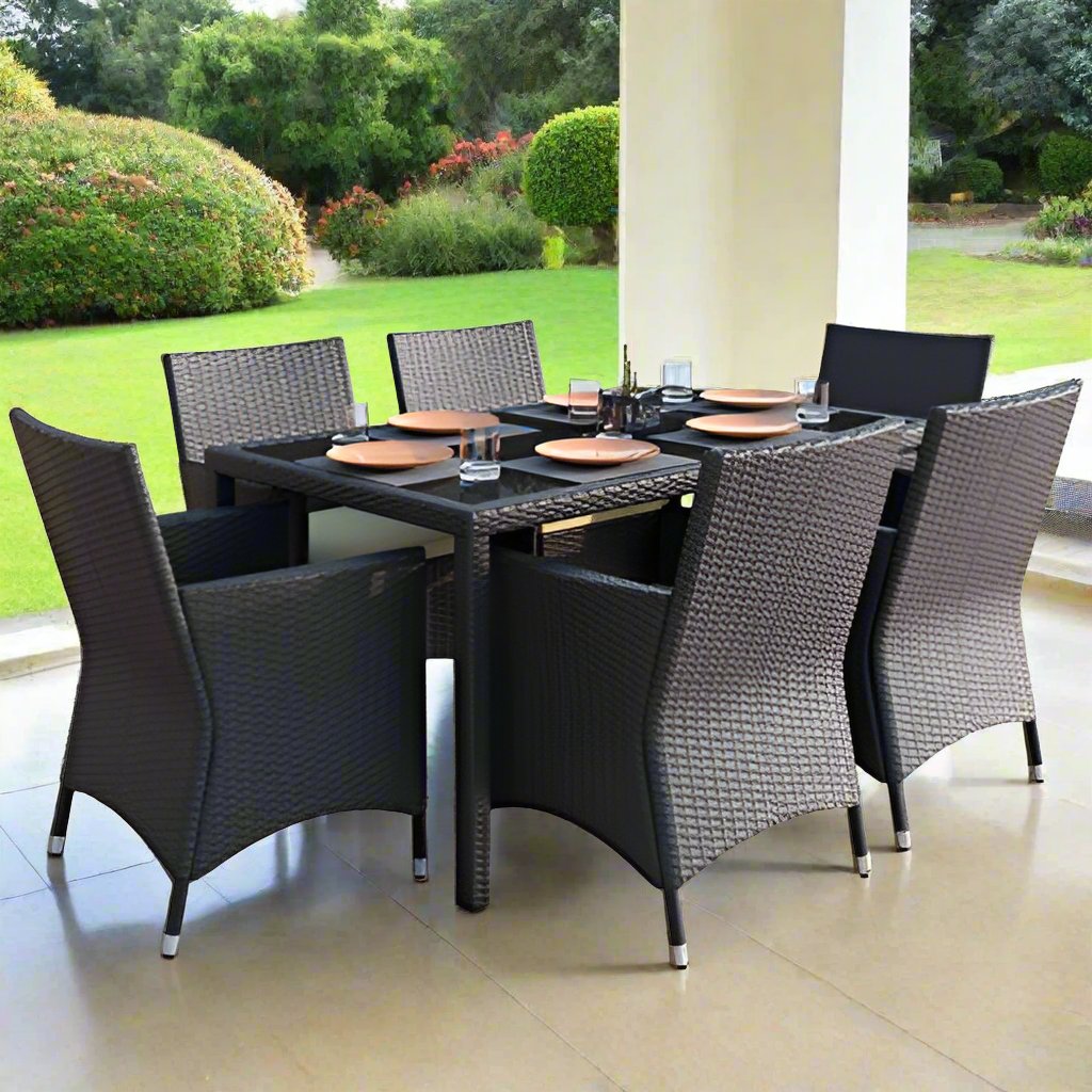 Outdoor rattan set of chairs and a table SAT131