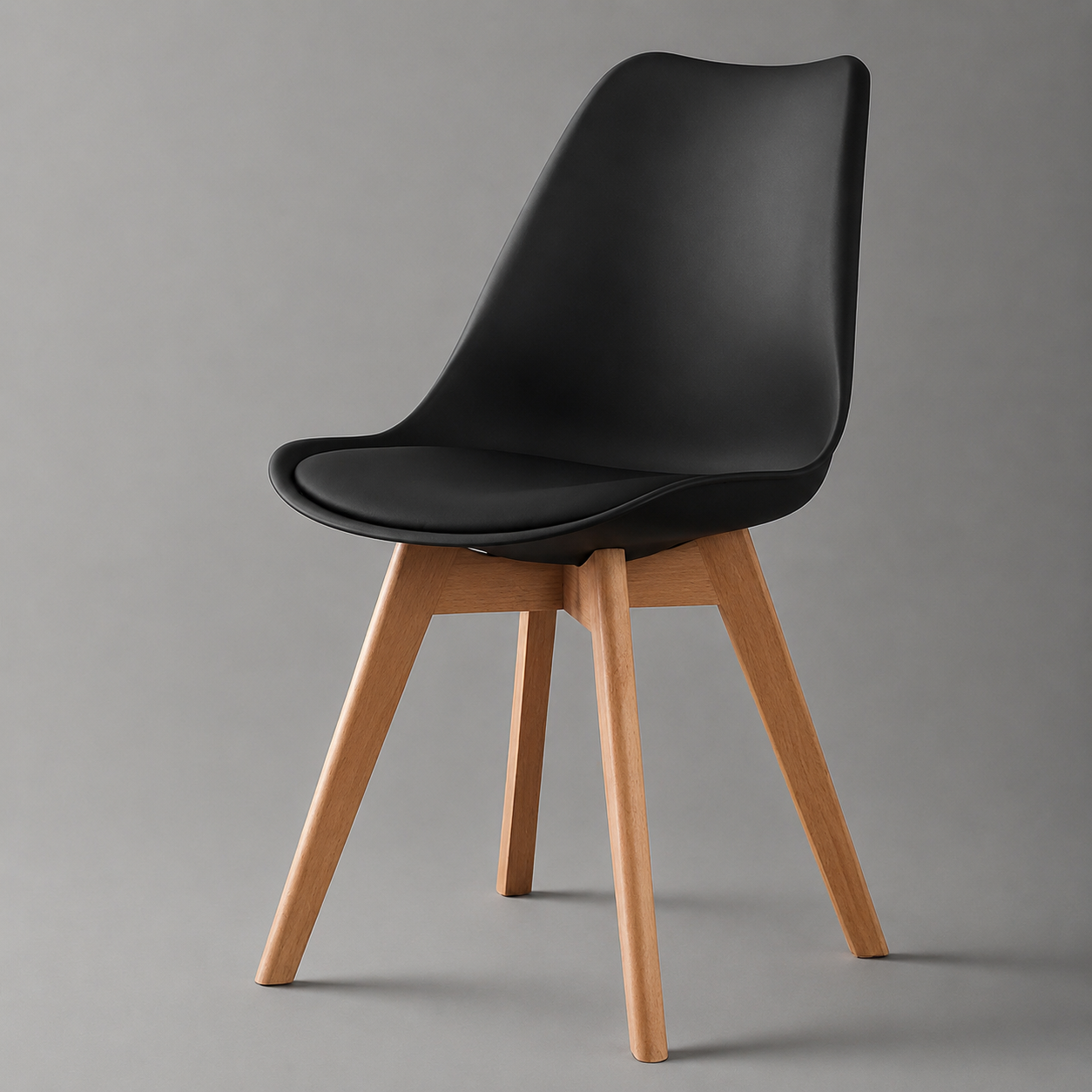 Beech wood chair - Black 47x46cm - RM107