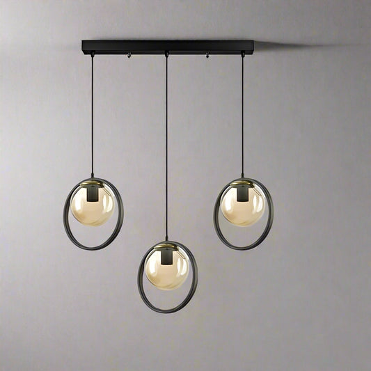 مصباح سقف ثلاثي