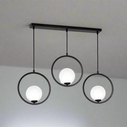 مصباح سقف ثلاثي