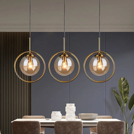 مصباح سقف ثلاثي