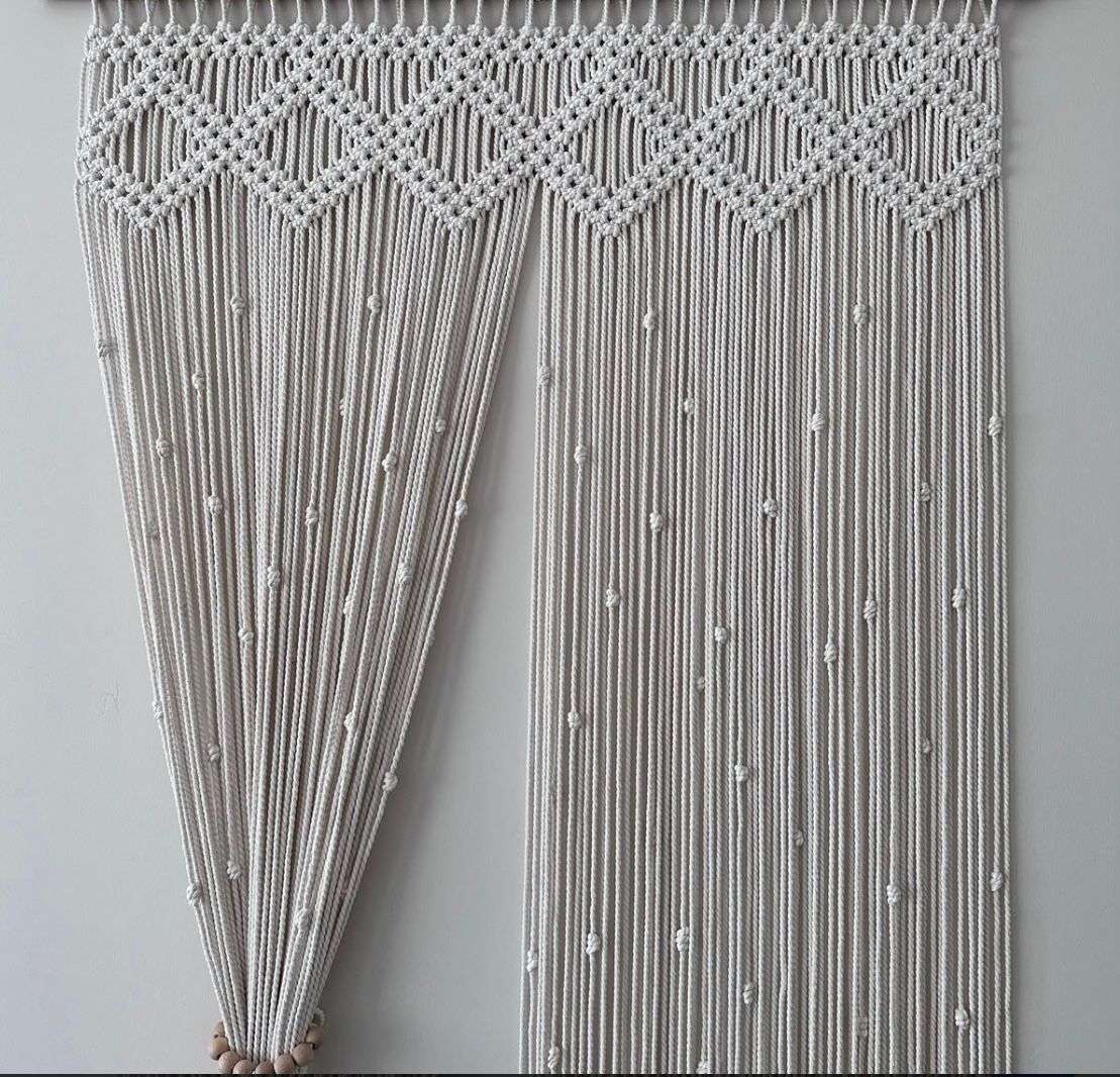 ستارة مكرمية