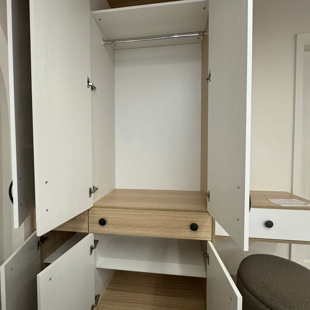 Complete bedroom set - 3 pieces - WM142