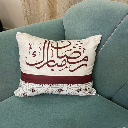 Cushion set with runner - 4 pieces - DEL96