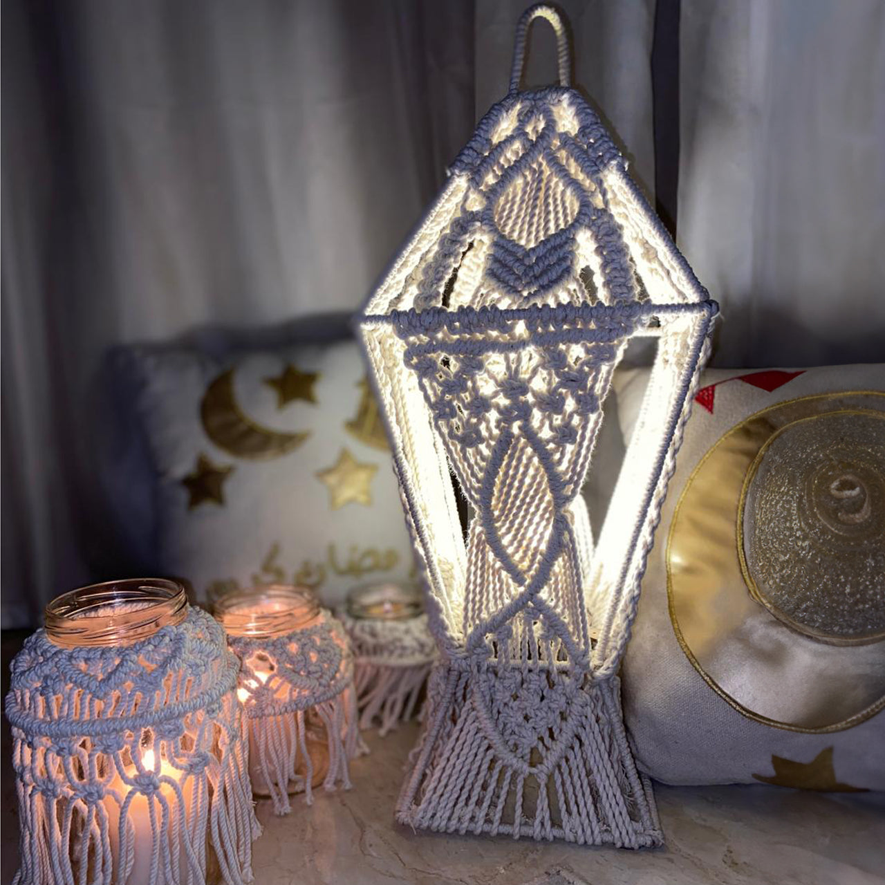 فانوس مكرمية