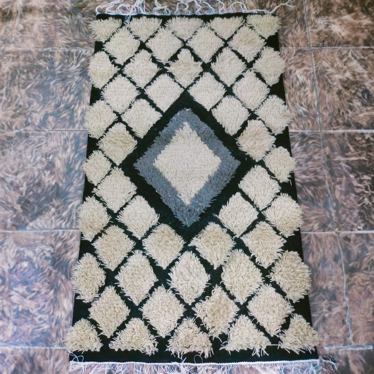 سجادة يدوية