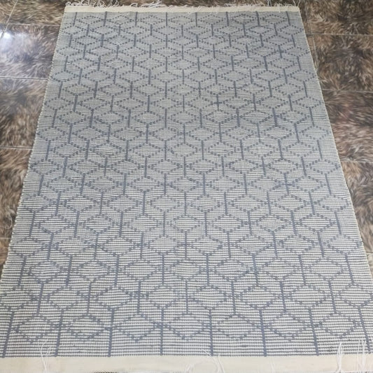 سجادة يدوية