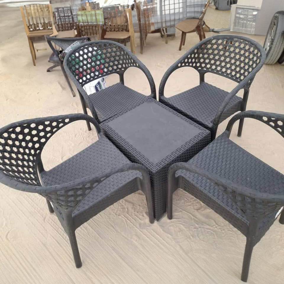 Outdoor furniture set - 5 pieces - FRS28