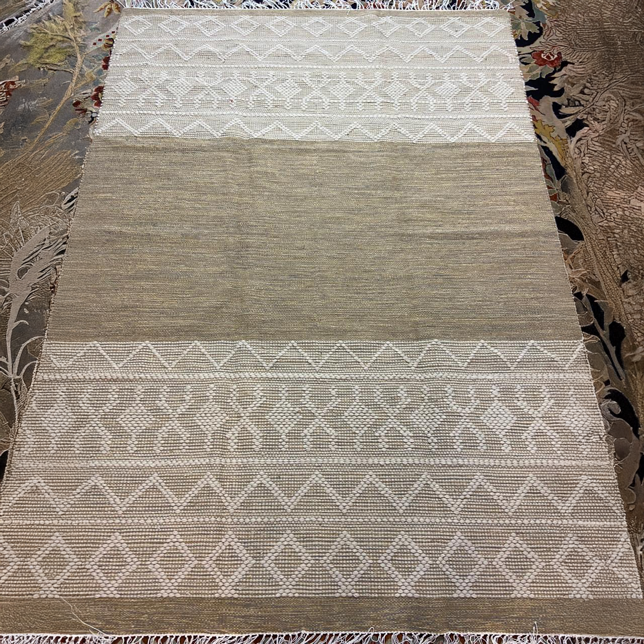 سجادة يدوية