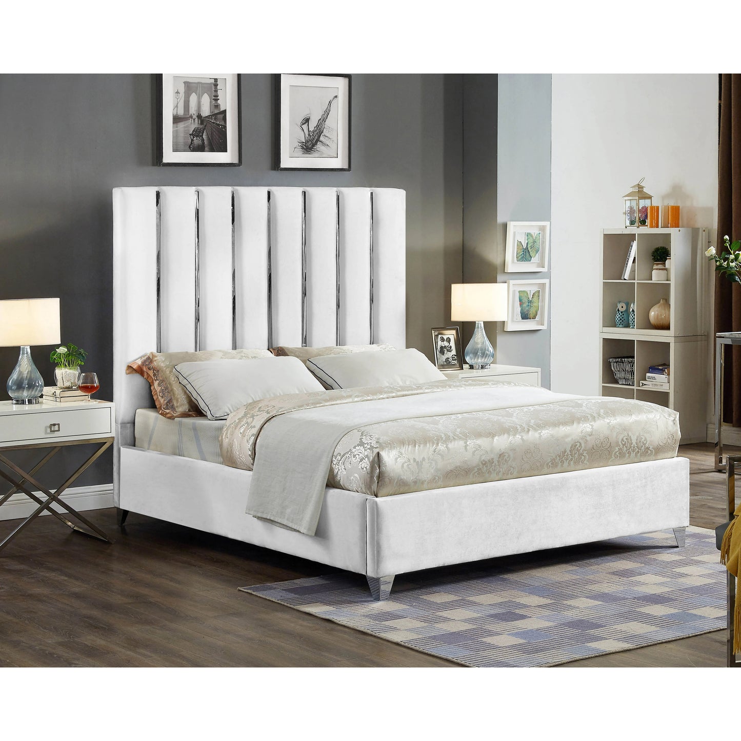 Bed - multiple sizes - SAM8