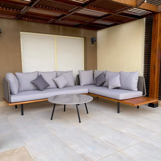 ركنة خارجية