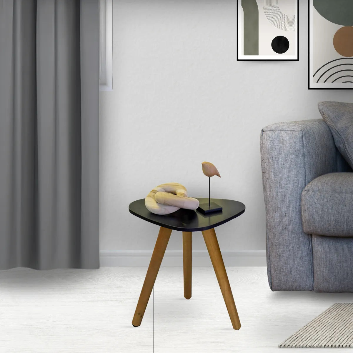 ترابيزة جانبية