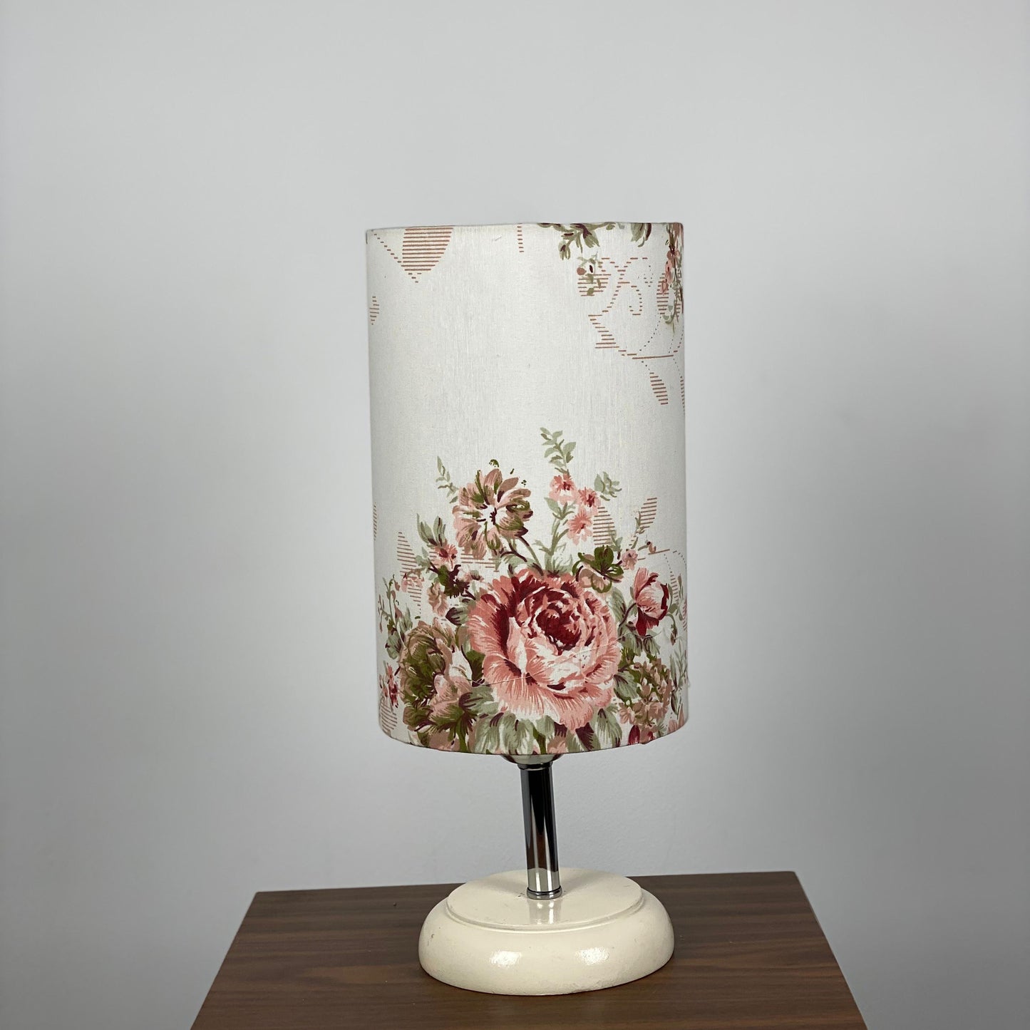 اباجورة ترابيزة 27×15سم - TBS1075
