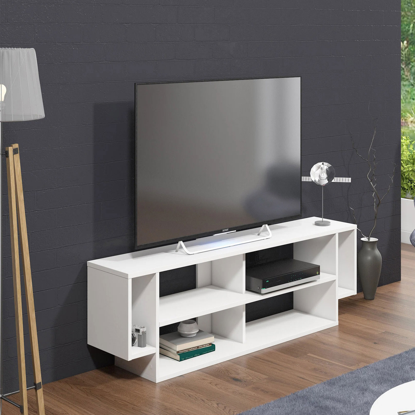 ترابيزة تليفزيون