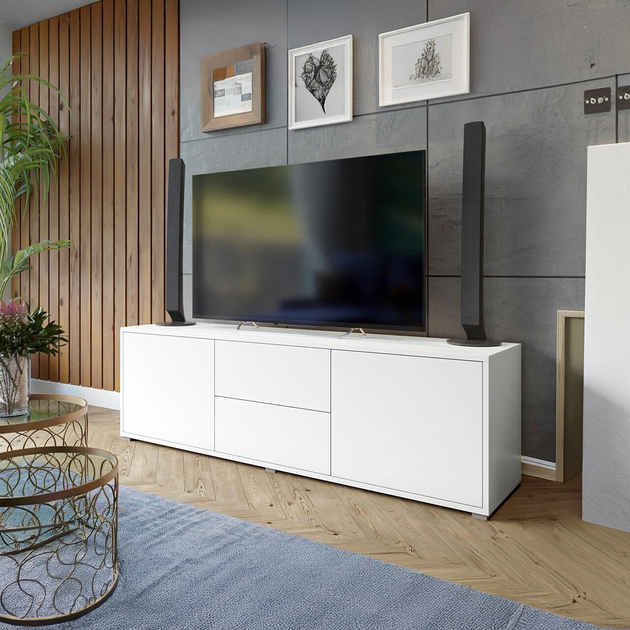 ترابيزة تليفزيون