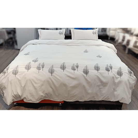 White Embroidered Duvet Cover Cotton 250tc Percale and 2 Pillowcases - Multiple Sizes - BD341