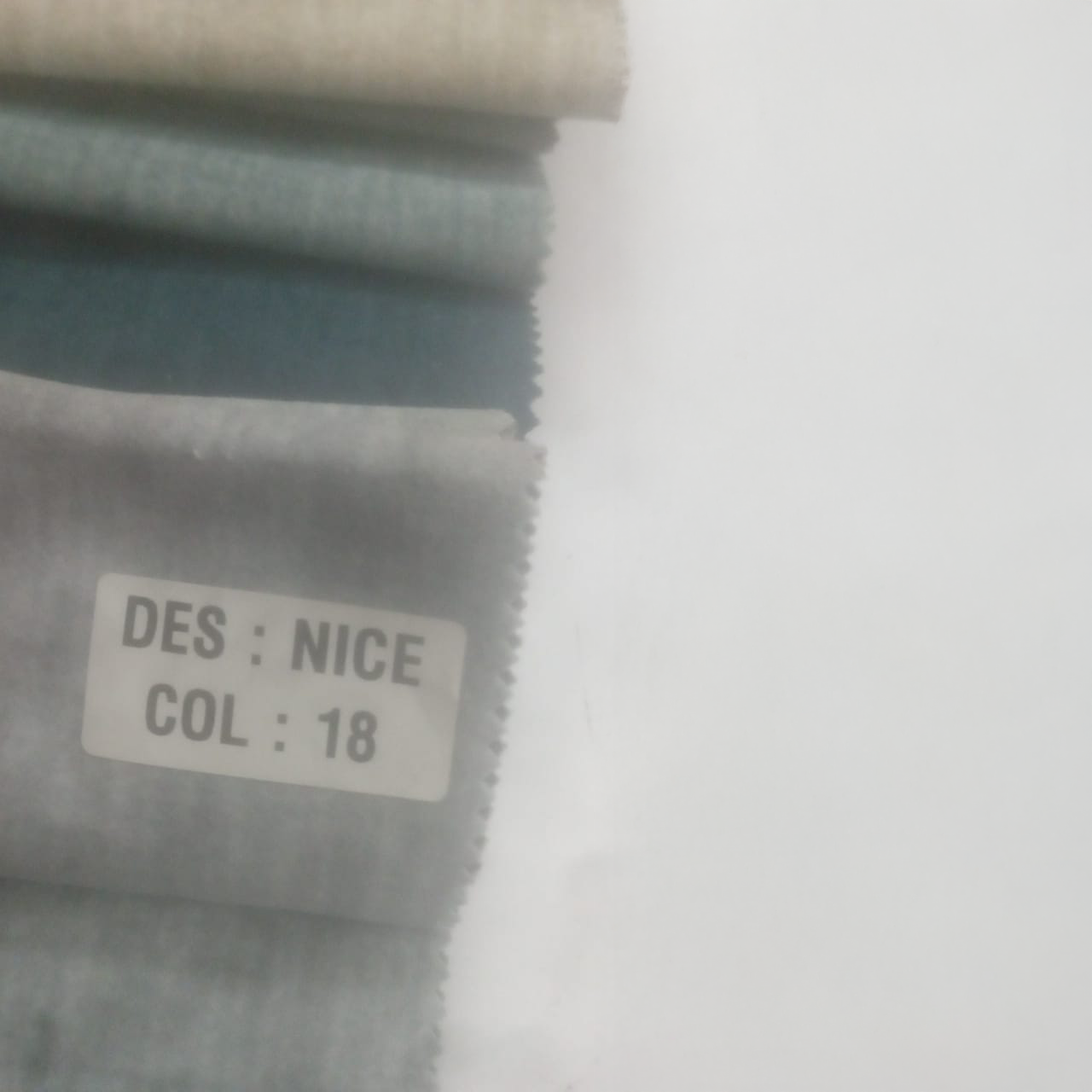 ركنة سرير خشب زان 350×200سم - QAM207-F