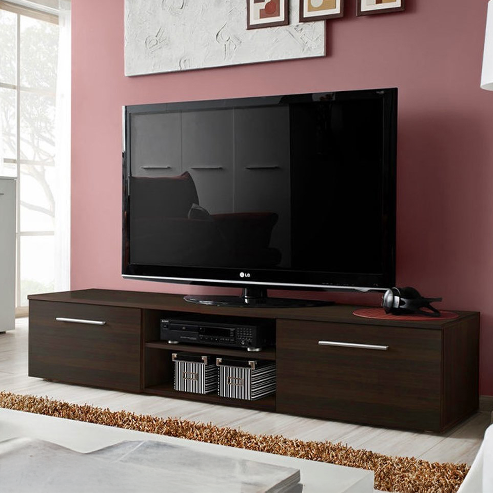 ترابيزة تليفزيون