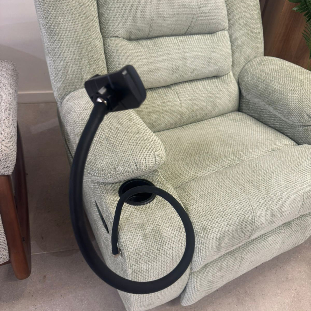 Beech Wood Lazy Boy Chair, 90x85cm - WM135