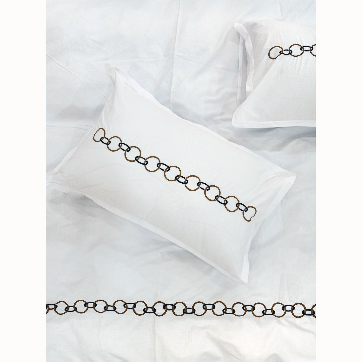 White Embroidered Duvet Cover Cotton 250tc Percale and 2 Pillowcases - Multiple Sizes - BD338