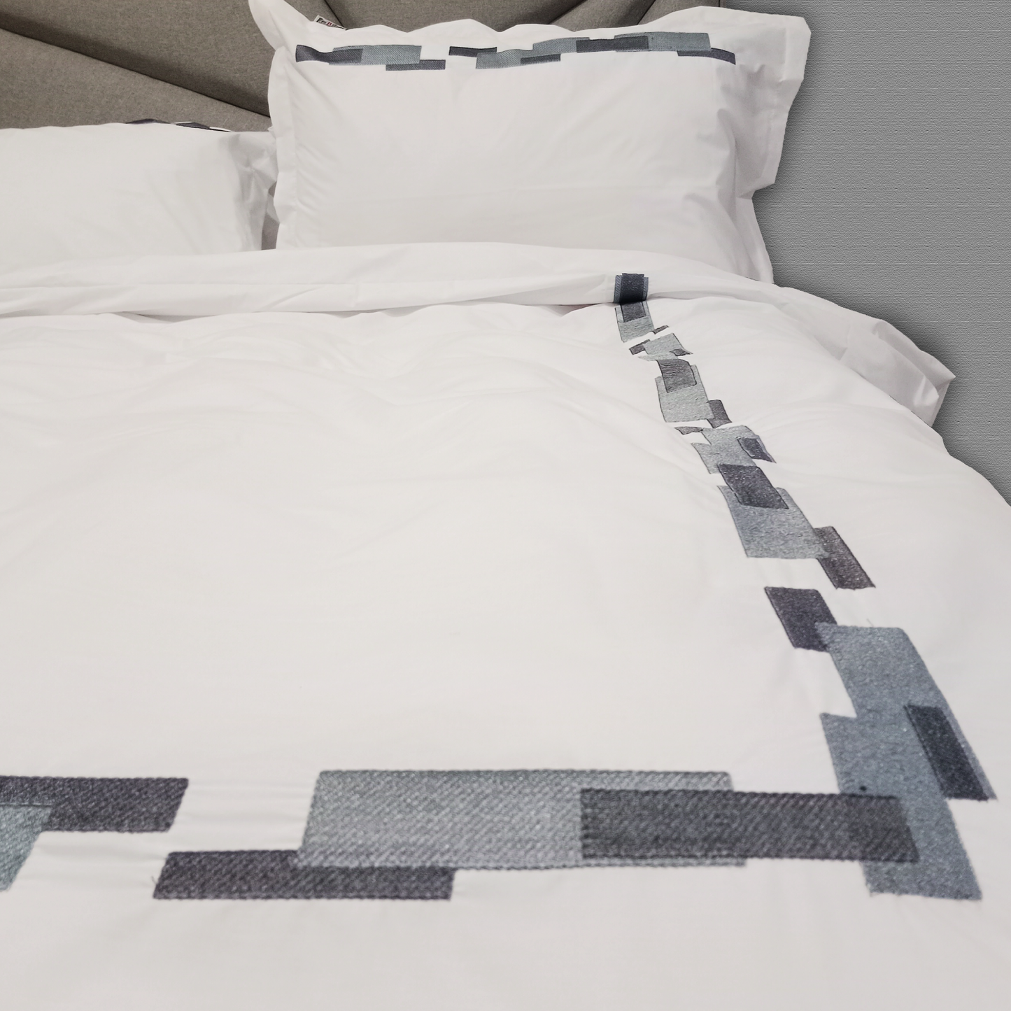 Bed Quilt Cover Set - Multiple Sizes - BD421