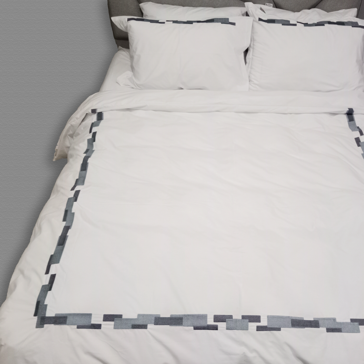 Bed Quilt Cover Set - Multiple Sizes - BD421