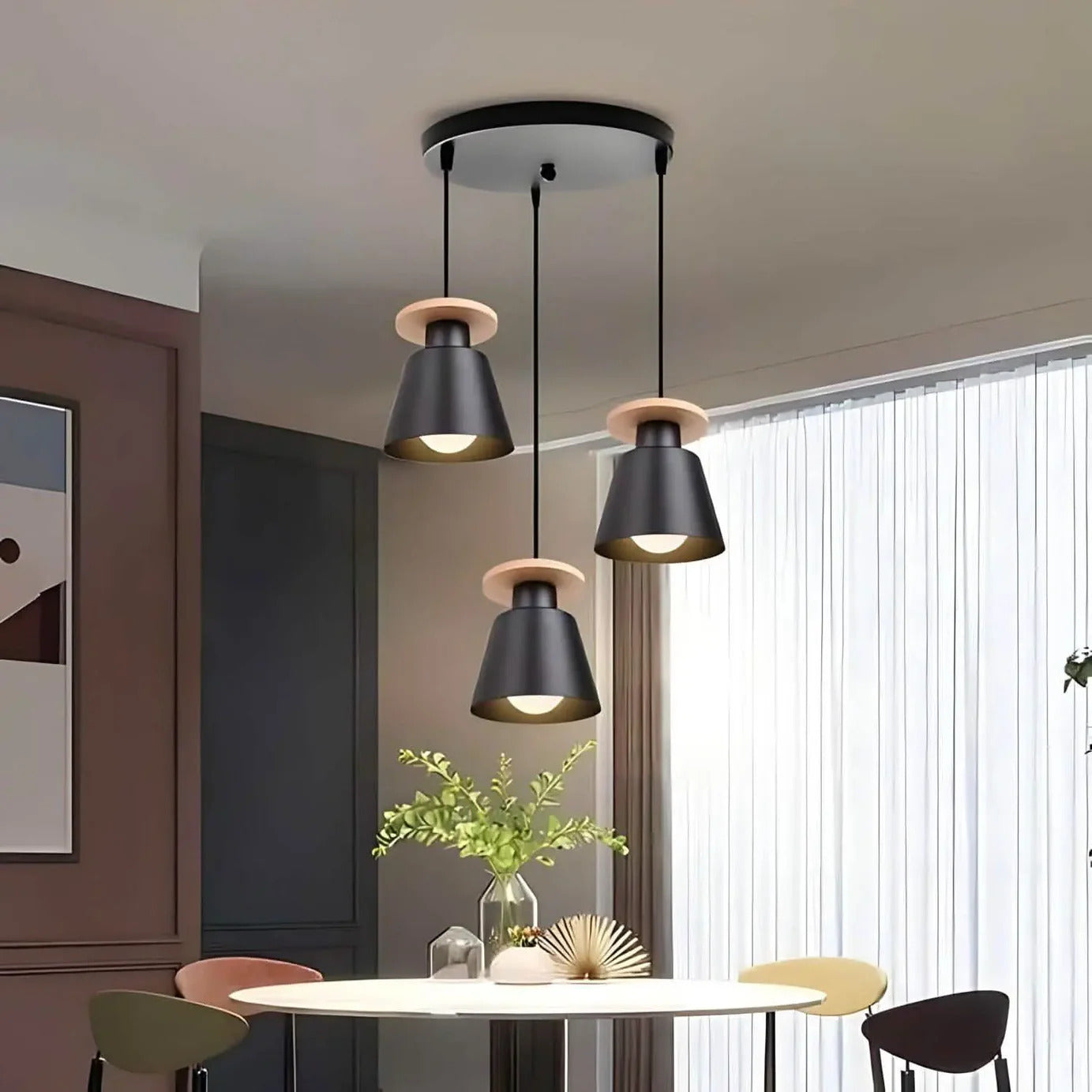 مصباح سقف ثلاثي