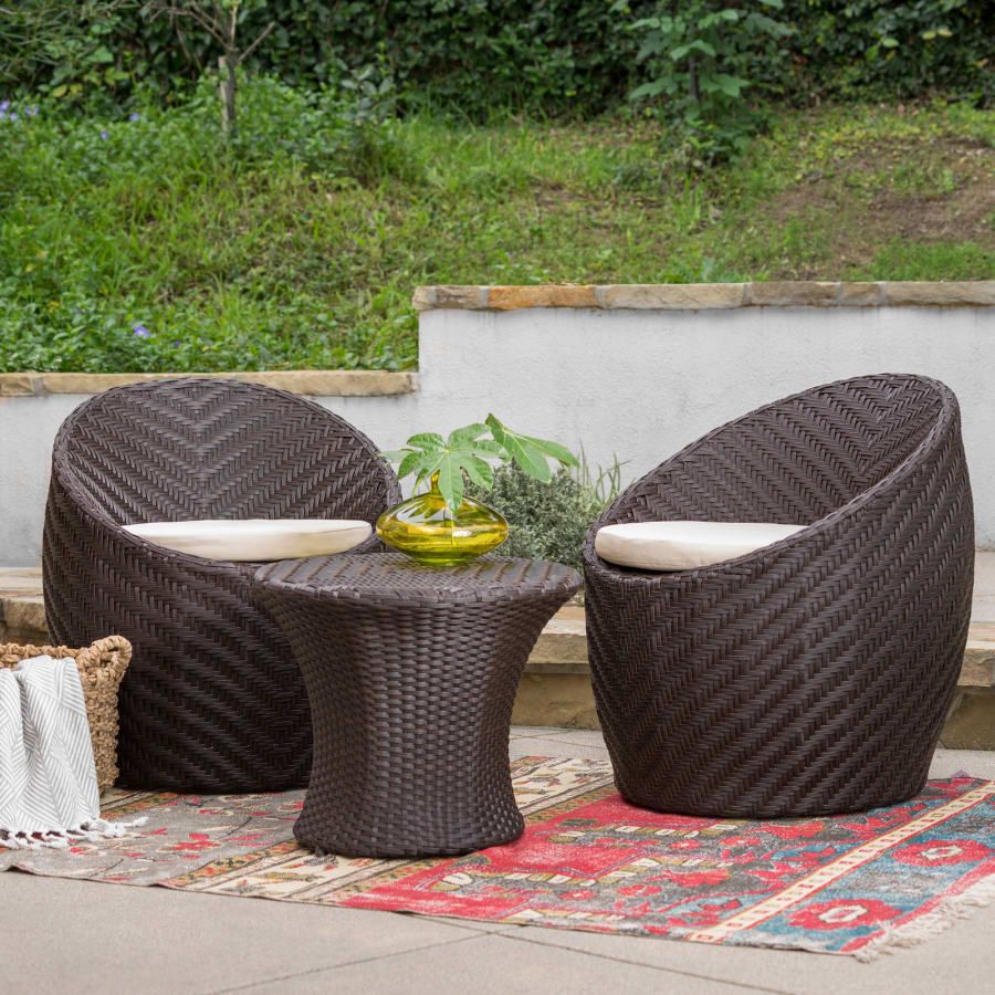 Outdoor set - table and two chairs - SHP59