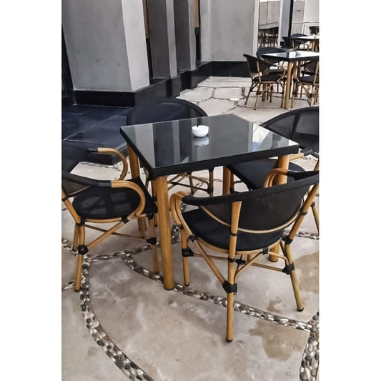 طقم أثاث خارجي